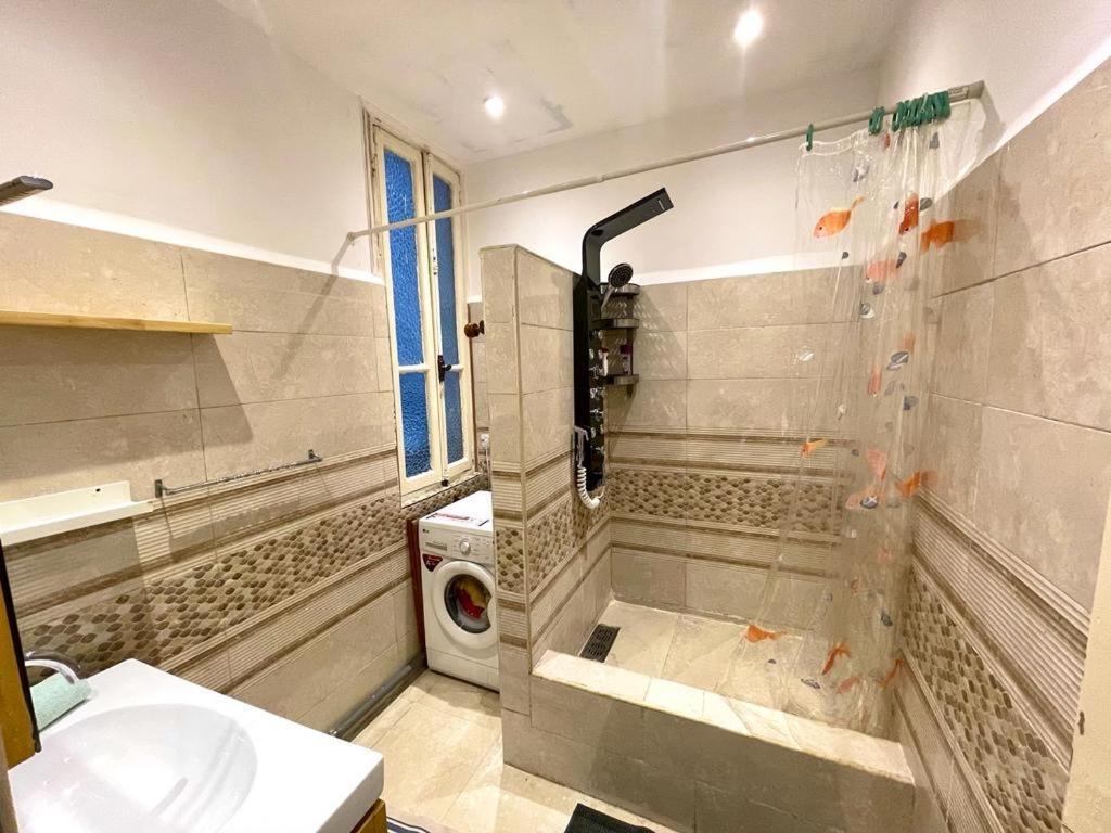 Appartement Dans Immeuble Haussmanien Algiers Екстериор снимка