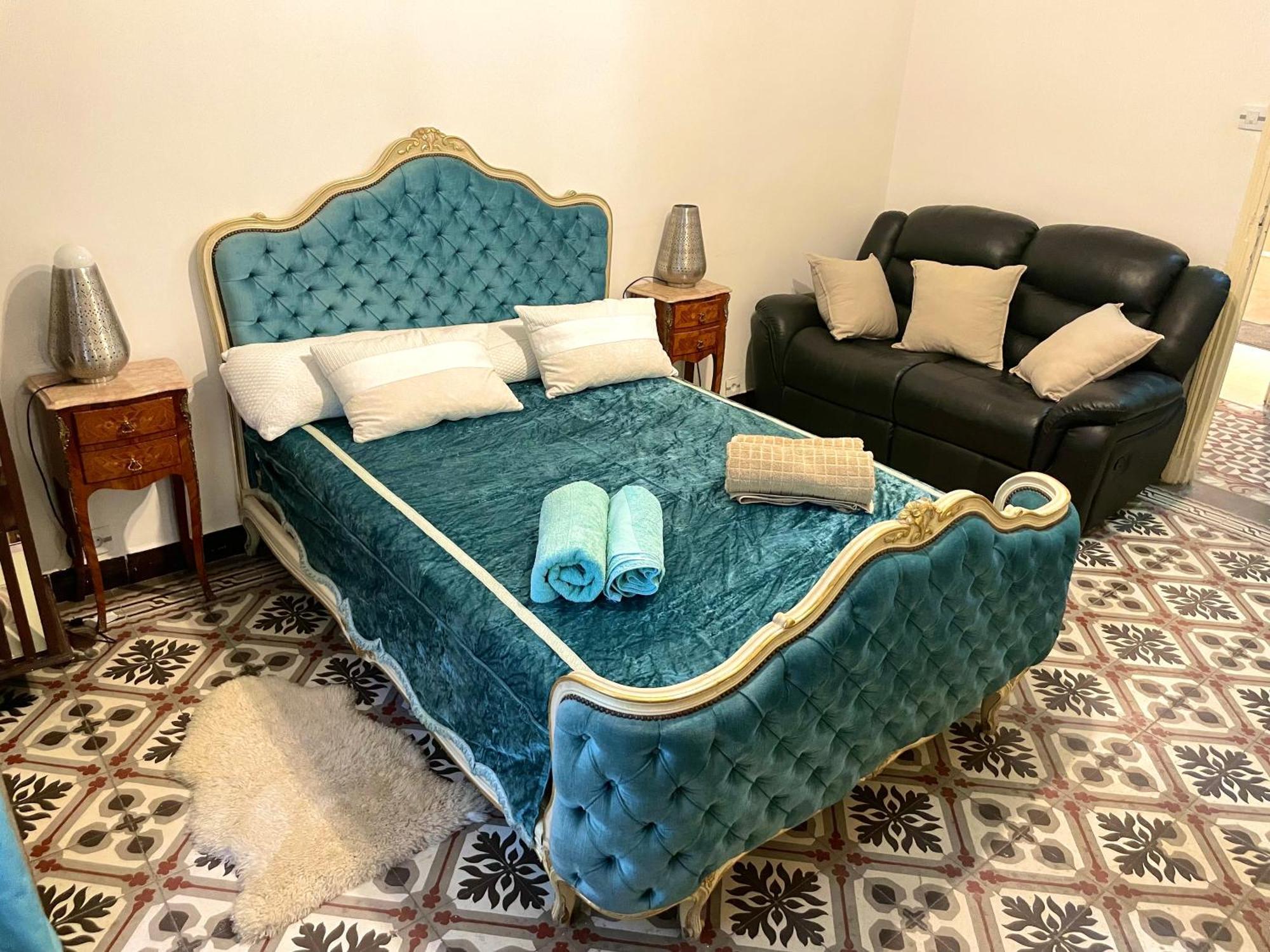 Appartement Dans Immeuble Haussmanien Algiers Екстериор снимка